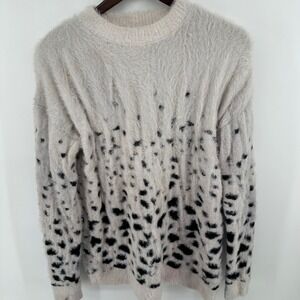 Heimish Womens Dalmatian Print Fuzzy Eyelash Knit Crew Neck Sweater Cream Large